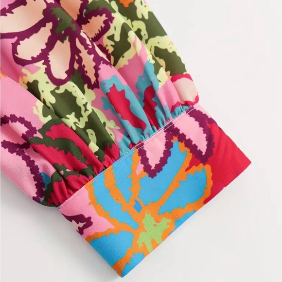 NEW| Floral Spring Print Lapel Neck Long Sleeve Button Front Blouse - Picture 7 of 8